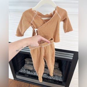 Oliver & Rain Matching Set